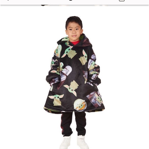 Star Wars kids Hoodie with side pockets no offer unless you bundle please - Picture 1 of 14